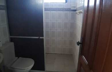 Imagem: A casa possui 5 Dormitórios, 5 Banheiros, 5 Vagas na garagem