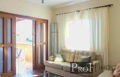 Imagem: O depósito possui 2 Vagas na garagem, 110m² de Área e está