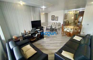 Imagem: O apartamento possui 4 Dormitórios, 4 Banheiros, 2 Vagas na