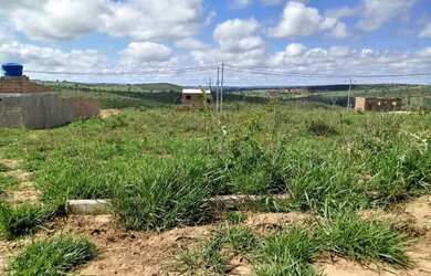 Imagem: O terreno possui 160m² de Área, Imóvel novo e está localizado