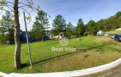 Imagem: O terreno possui 490m² de Área e está localizado em Centro