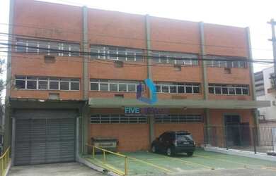 Imagem: O depósito possui 2.900m² de Área e está localizado em