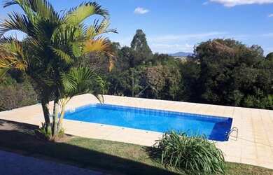 Imagem: A chácara à venda possui e está localizado em Morro Grande