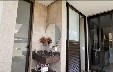 Imagem 10: Casa alto padrão com 4 suítes à venda, 220m² por R$ 2.600.000 - Condomínio...