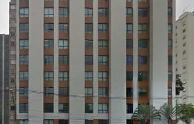 Imagem: O depósito possui 2 Vagas na garagem, 129m² de Área e está