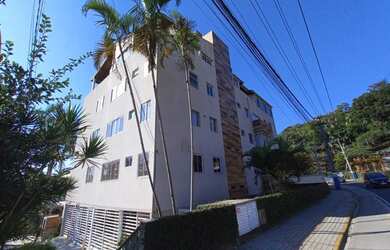 Imagem 1: Apartamento com Vista pro Mar e 2 dorm. no Centro de Porto Belo