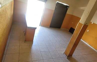 Imagem 5: Ponto comercial/Loja/Box para aluguel possui 100 metros quadrados