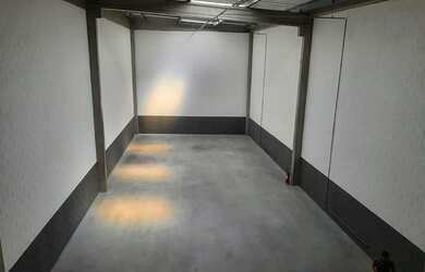 Imagem: O depósito possui 300m² de Área e está localizado em Cidade