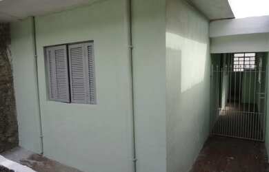 Imagem: A casa possui 2 Dormitórios, 1 Banheiro, 60m² de Área e