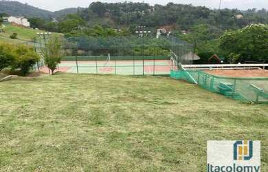 Imagem: O terreno possui 510m² de Área e está localizado em Alphaville