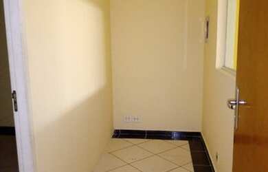 Imagem 3: Galpão/Depósito/Armazém para aluguel tem 300 metros quadrados