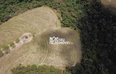 Imagem: O terreno possui 13.620m² de Área e está localizado em Porto