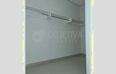 Imagem 8: Venda Casa LARANJEIRAS. Churrasqueira, Imóvel novo, Guarda roupae180m²...