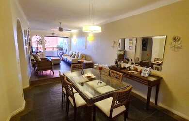 Imagem: O apartamento possui 3 Dormitórios, 3 Banheiros, 2 Vagas na