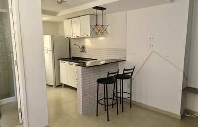 Imagem: O apartamento possui 1 Dormitório, 1 Banheiro, 40m² de Área