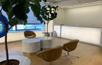 Imagem: O depósito à venda possui 500m² de Área e está localizado