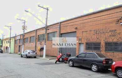 Imagem: O depósito possui 3419m² de Área e está localizado em Chácara