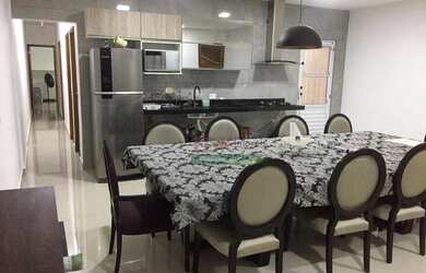 Imagem: A casa em condomínio à venda possui 3 Dormitórios, 3 Banheiros