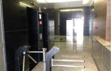 Imagem: O depósito possui 1.173m² de Área e está localizado em