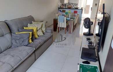 Imagem: Casa com 3 quartos por R$ 750.000 - Jardim Amália - Volta Redonda/RJ