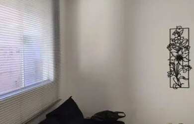 Imagem: A casa em condomínio possui 2 Dormitórios, 1 Banheiro e está