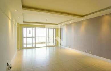 Imagem: O apartamento possui 3 Dormitórios, 3 Banheiros, 2 Vagas na