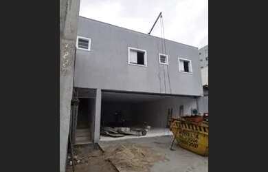 Imagem: O studio possui 1 Dormitório, 1 Banheiro, 42m² de Área e