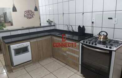 Imagem: A casa possui 3 Dormitórios, 3 Banheiros, 3 Vagas na garagem