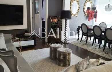 Imagem: O apartamento possui 2 Dormitórios, 2 Banheiros, 2 Vagas na