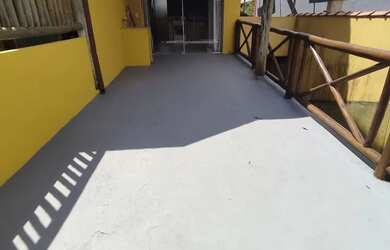 Imagem: O apartamento possui 1 Dormitório, 1 Banheiro, 1 Vaga na garagem