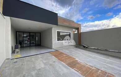 Imagem: A casa em condomínio possui 3 Dormitórios, 2 Banheiros, 2