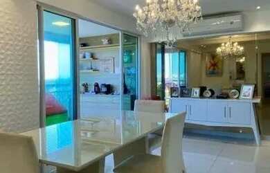 Imagem: O apartamento possui 3 Dormitórios, 5 Banheiros, 3 Vagas na