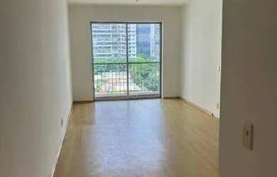 Imagem: O apartamentoe possui 2 Dormitórios, 2 Banheiros, 1 Vaga na