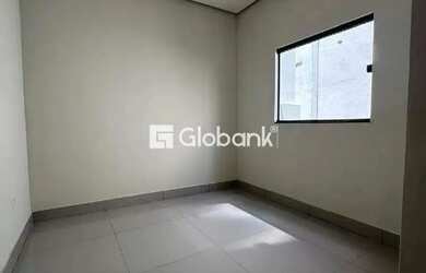 Imagem 2: Casa à Venda em Vila Anália, Montes Claros MG 2 Quartos, Financiamento...