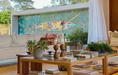 Imagem: A casa em condomínio possui 5 Dormitórios, 5 Banheiros, 5