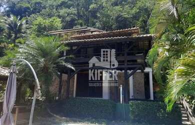 Imagem 10: Casa em Itaipu venda. Piscina, Churrasqueira, Ar-condicionadoeGuarda roupa