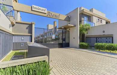 Imagem: A casa em condomínio possui 3 Dormitórios, 3 Banheiros, 1