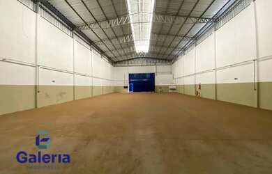 Imagem: O depósito possui 5 Vagas na garagem e 527m² de Área e está