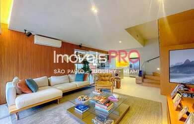 Imagem: O apartamento na cobertura possui 3 Dormitórios, 5 Banheiros