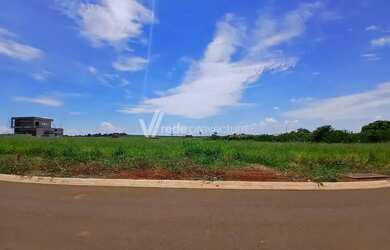 Imagem: O terreno possui 300m² de Área e está localizado em Betel