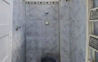 Imagem 15: OPORTUNIDADE ÚNICA Apartamento Reformado de $127 text m 2$ 3 Quartos...