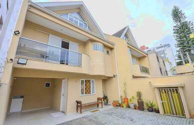 Imagem 2: Sobrado Residencial para Venda no Bairro Bacacheri