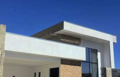 Imagem: A casa em condomínio possui 3 Dormitórios, 4 Banheiros, 4