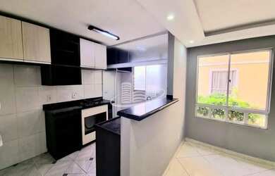 Imagem: O apartamento possui 2 Dormitórios, 1 Banheiro, 1 Vaga na garagem