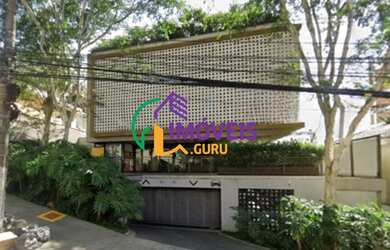 Imagem: O depósito possui 3 Vagas na garagem, 222m² de Área e está