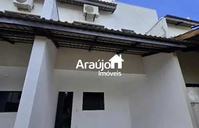 Imagem: A casa possui 2 Dormitórios, 2 Banheiros, 1 Vaga na garagem