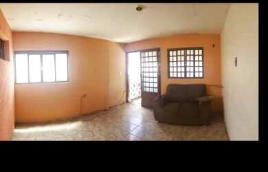 Imagem: O apartamento possui 4 Dormitórios, 2 Banheiros, 1 Vaga na