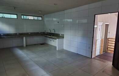 Imagem 13: Ponto comercial/Loja/Box para aluguel possui 100 metros quadrados