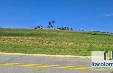 Imagem: O terreno possui 613m² de Área e está localizado em Jardim