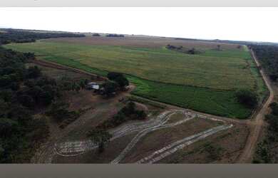 Imagem 7: Fazenda á 100km de Cuiabá à venda, 9700000 m² por R$ 15.000.000 -...